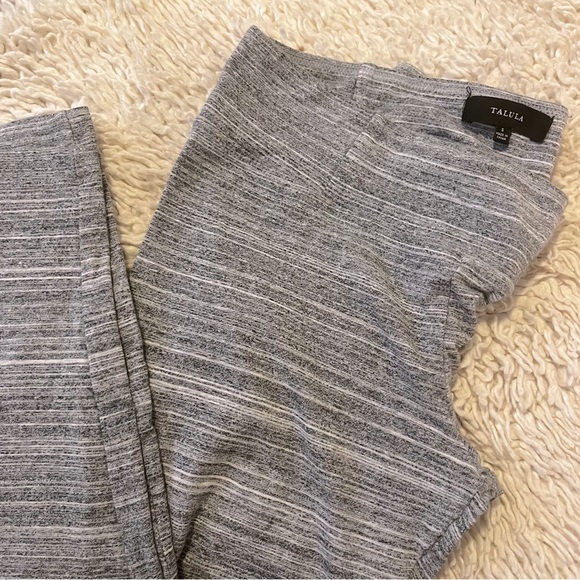 Aritzia Talula Heather Grey Leggings - Picture 2 of 2